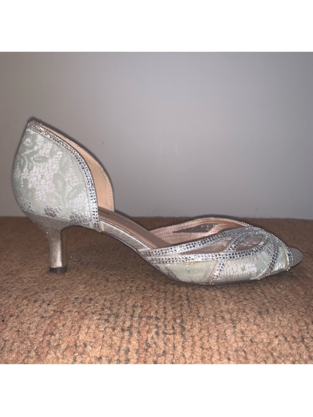 Town Shoes Chic Silver Women's Heels